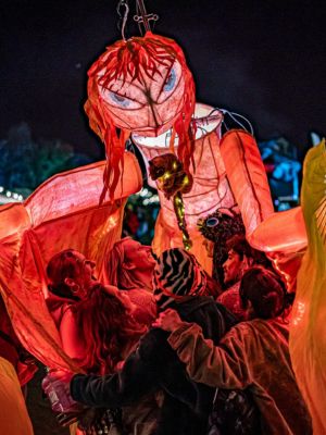 Street atmosphere at Kiama Winter Street Festival